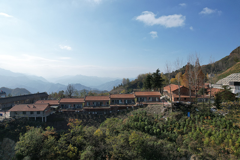 15、湖北鄖陽云蓋寺綠松石國家礦山公園-(2).jpg